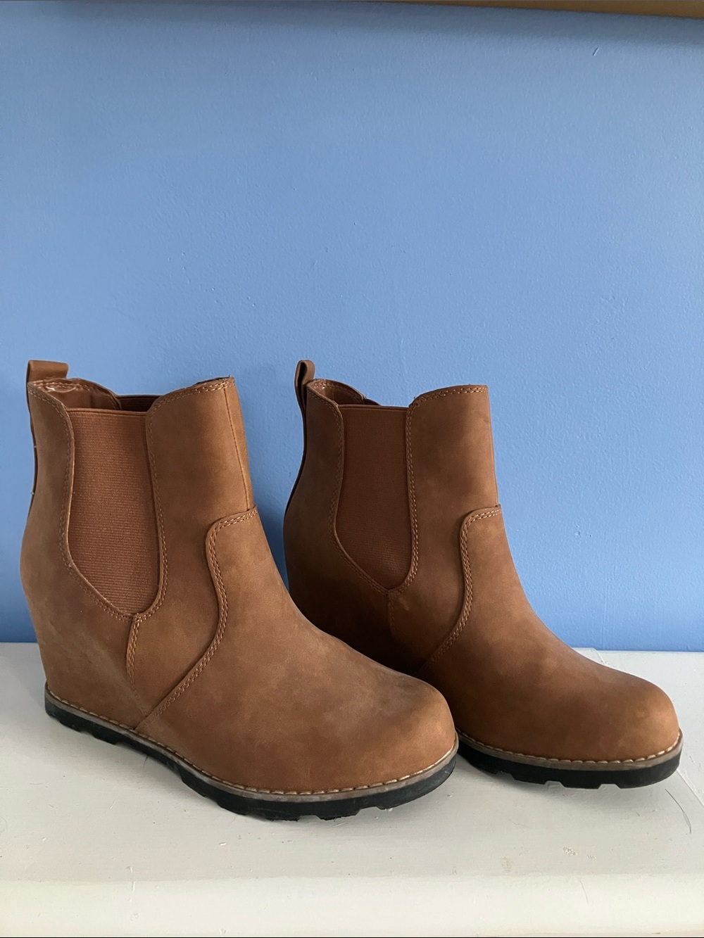 Universal Thread Women’s Brown Wedge Booties - 8.5